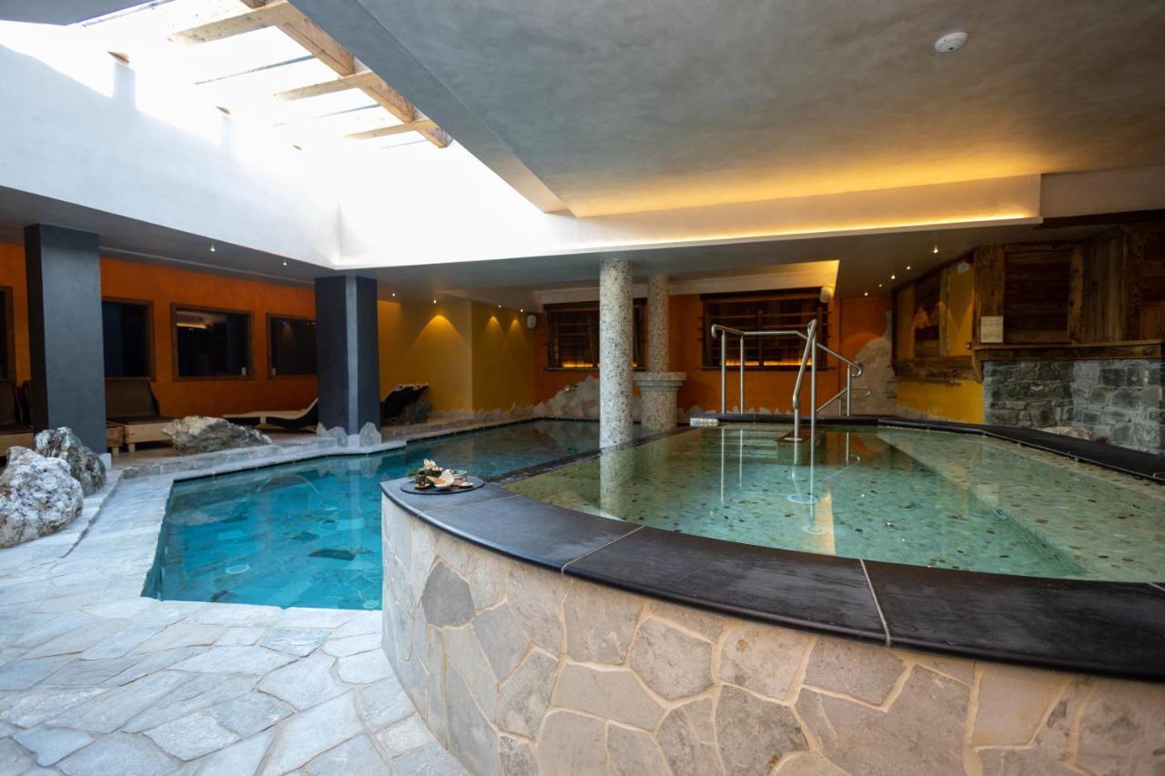 Hotel Bucaneve Breuil-Cervinia Exteriör bild