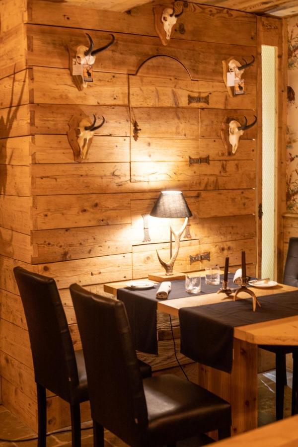 Hotel Bucaneve Breuil-Cervinia Exteriör bild