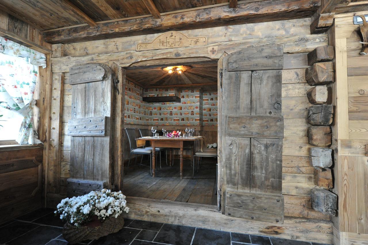 Hotel Bucaneve Breuil-Cervinia Exteriör bild