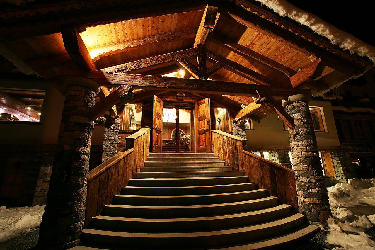 Hotel Bucaneve Breuil-Cervinia Exteriör bild
