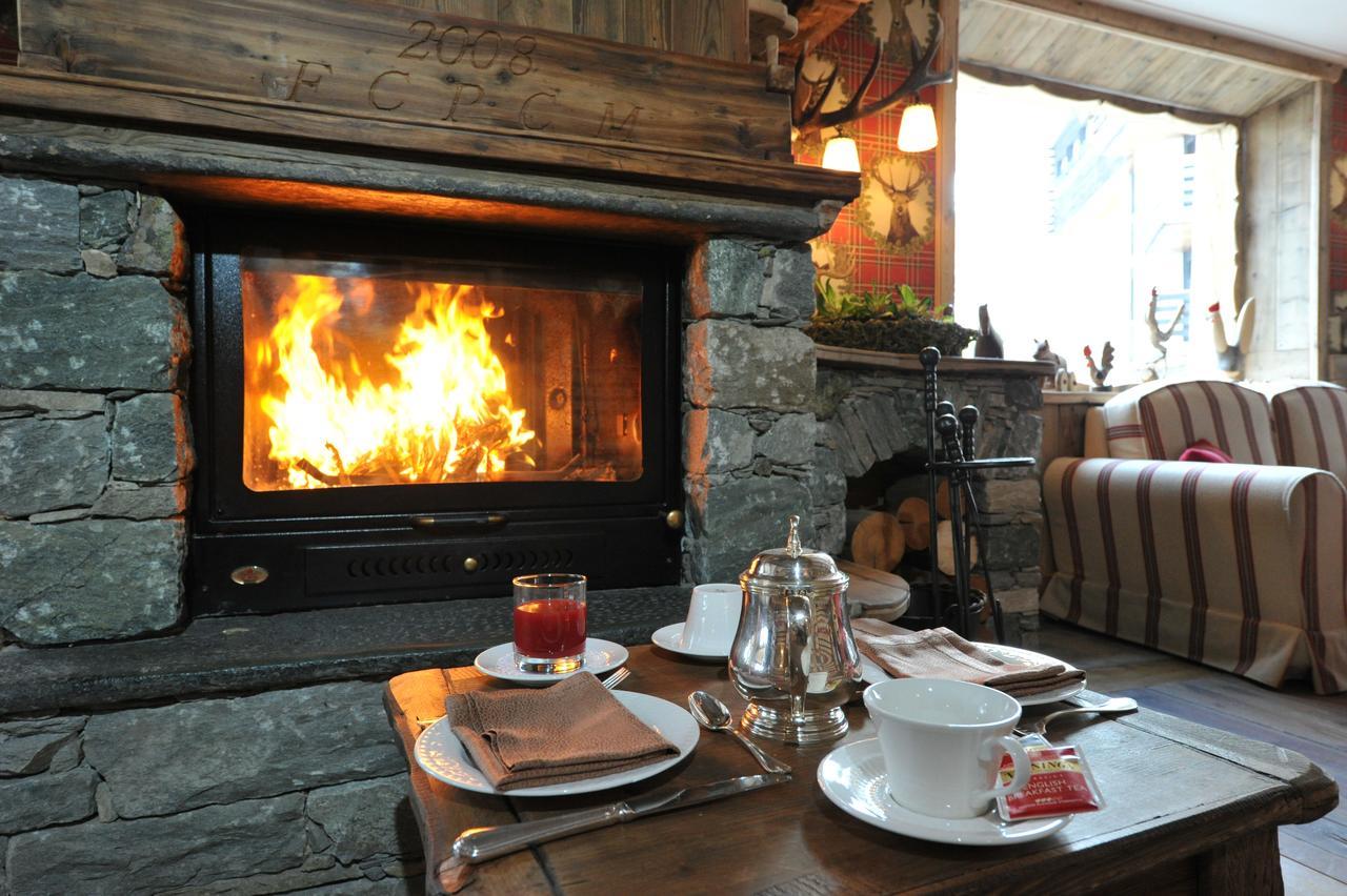 Hotel Bucaneve Breuil-Cervinia Exteriör bild
